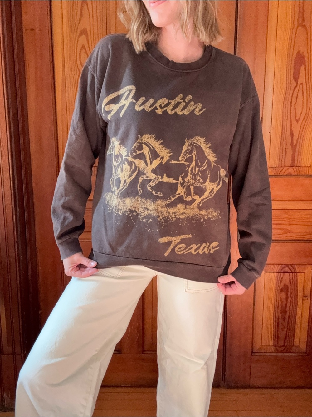 Austin Texas Brown Graphic Horse Crewneck Sweatshirt